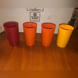 3/$40 Tupperware Vintage Tumbler Cups